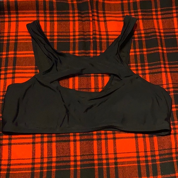 Bathing suit - Picture 2 of 4